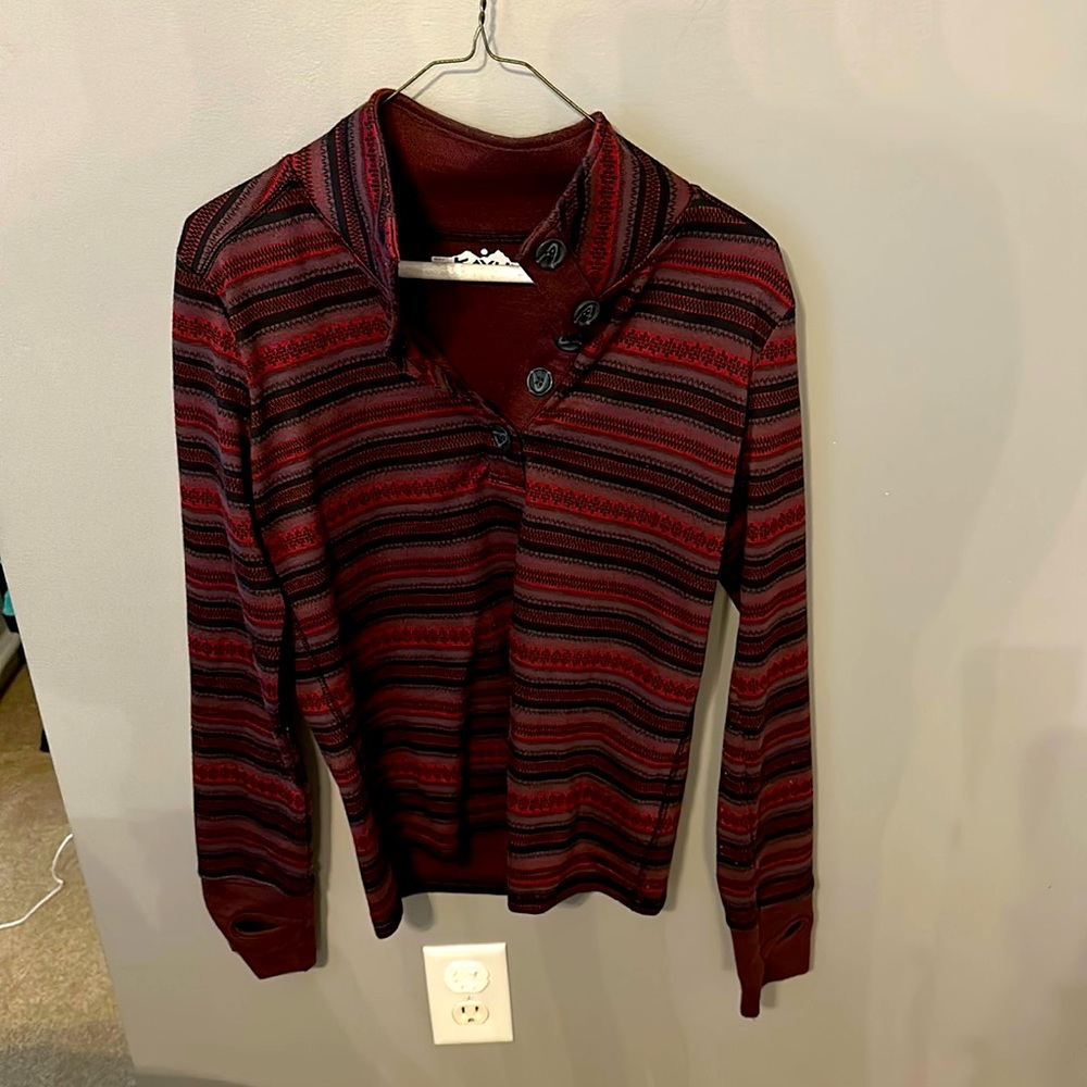 KAVU hiking shirt sz Small